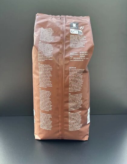 Espressobönor whole beans espresso 1kg baksida kaffepaket