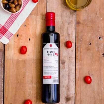 Italiensk extra virgin olivolja Medio Red Label 500 ml premiumolja